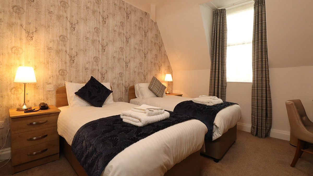 The County Hotel Twin Room