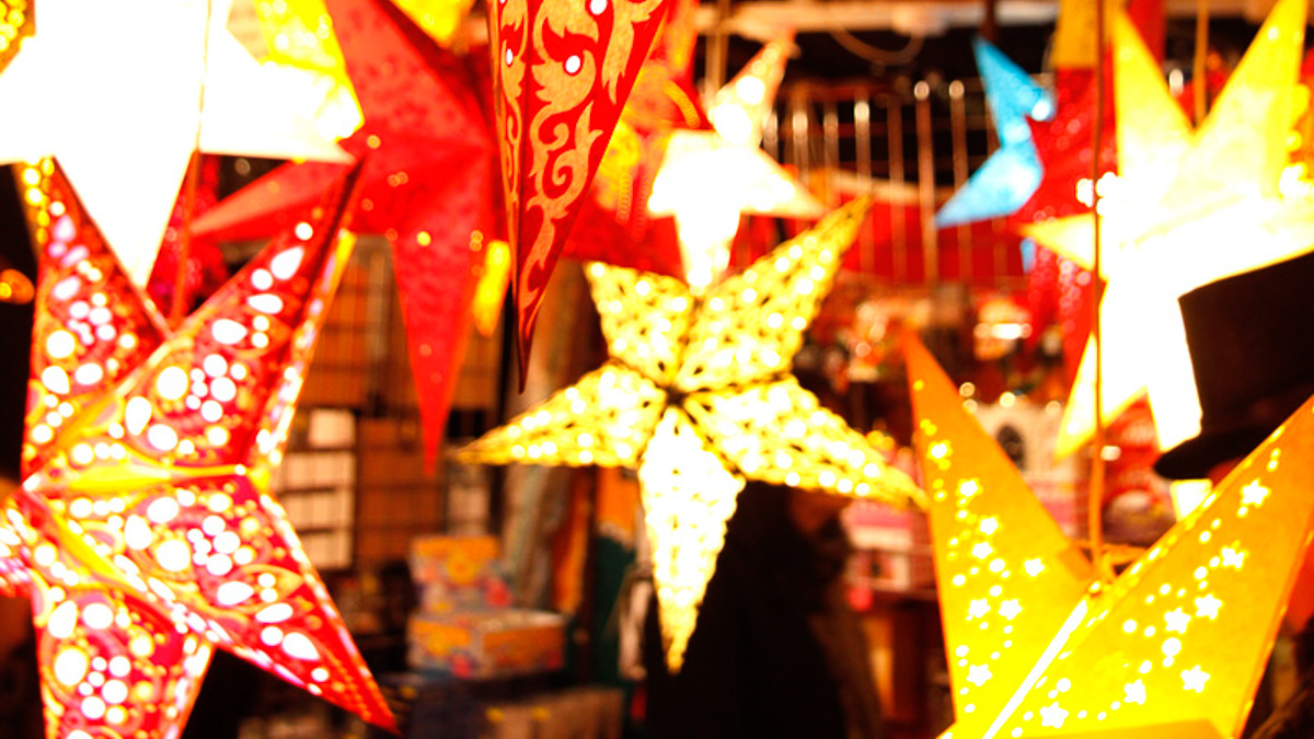 Star Lights Lincoln Christmas Market